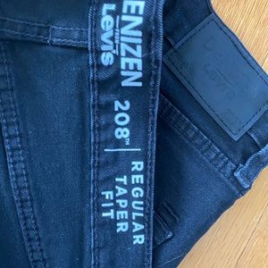 Men’s Denizen Levi’s 208 jeans